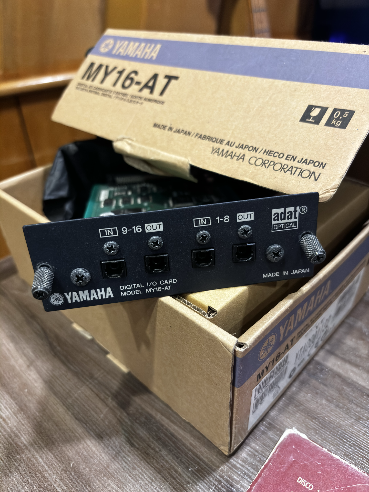 Placa de Expansão Yamaha MY16-AT, 16 canais In/Out ADAT.