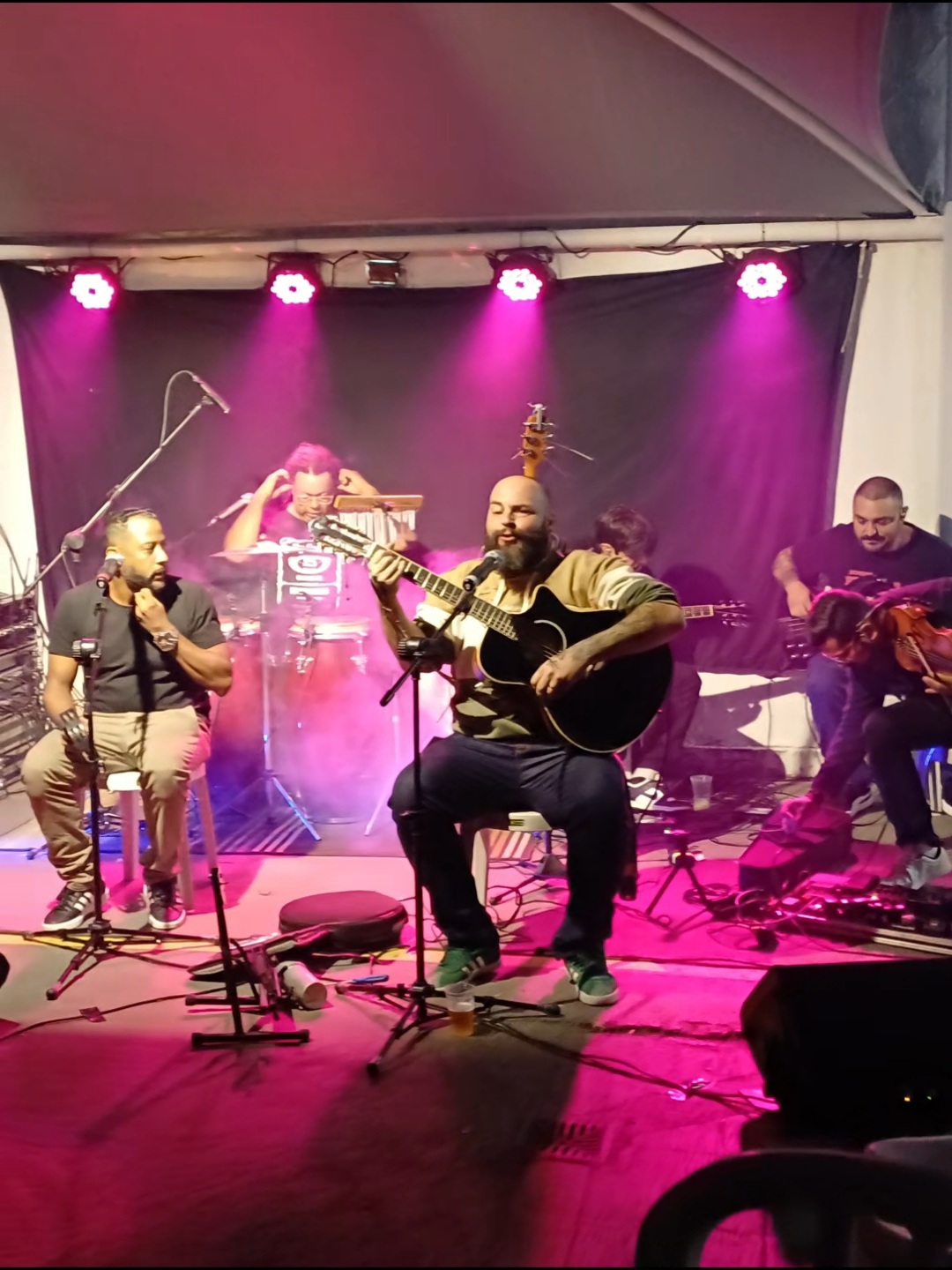 Atendemos pequenos, médio e grandes eventos musicais