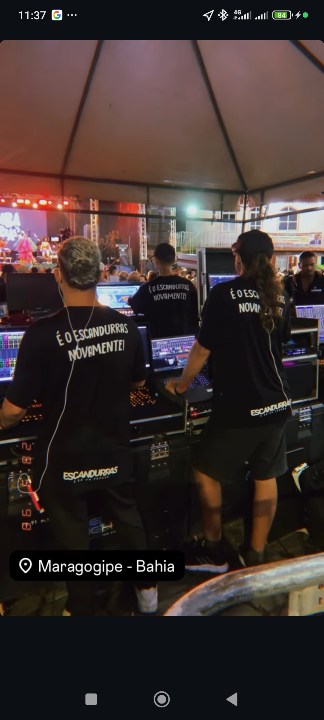 Mais um show, mais uma entrega com Escandurras.