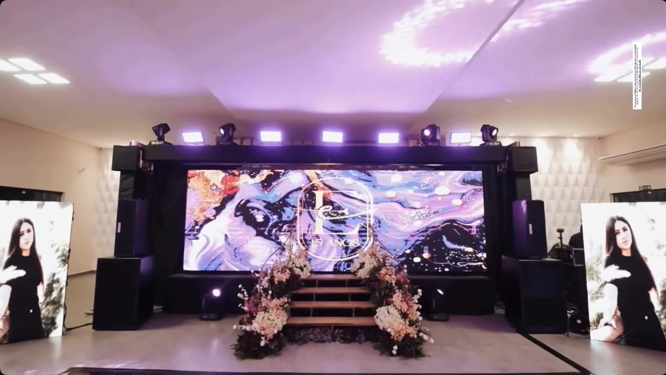 Painéis de Led Para Aniversário de 15 anos 